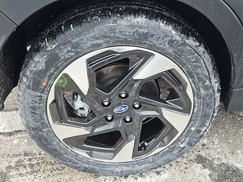 New 2025 Subaru Crosstrek 2.5i Limited image 3