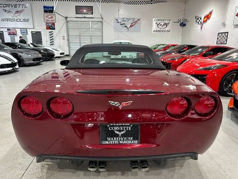 Used 2006 Chevrolet Corvette Convertible w/ Preferred Equipment Group RWD image 8