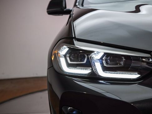 Used 2022 BMW X4 xDrive30i w/ M Sport Package 2 image 5