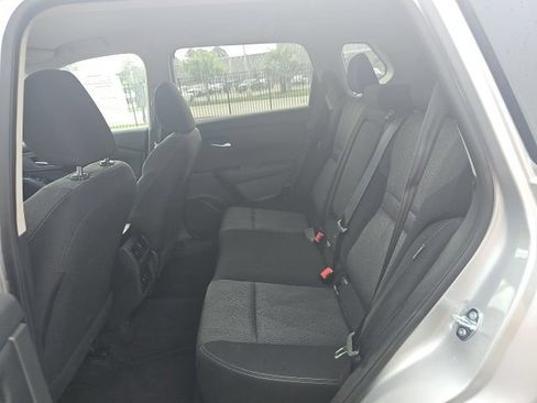 Used 2025 Nissan Rogue SV FWD image 15