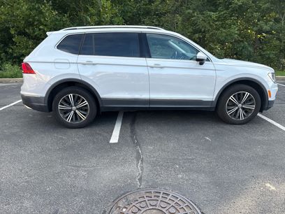 Used 2018 Volkswagen Tiguan SEL