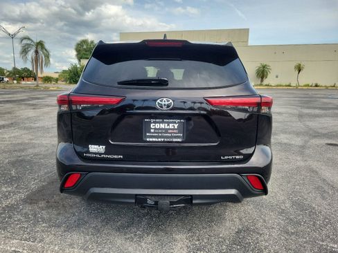 Used 2020 Toyota Highlander Limited FWD image 7