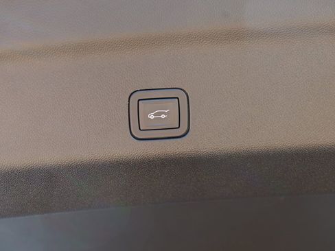 Certified 2024 Chevrolet Tahoe Premier w/ Max Trailering Package image 30