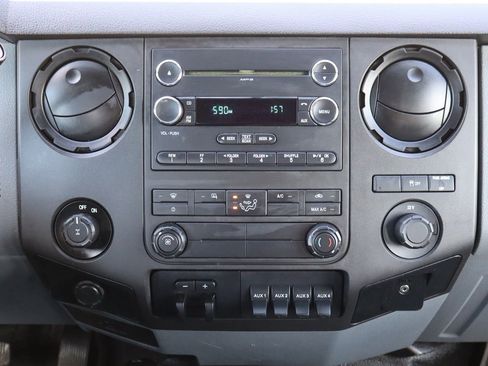 Used 2014 Ford F250 XL w/ XL Appearance Package image 33