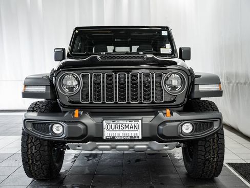 New 2026 Jeep Gladiator Mojave AWD/4WD image 2