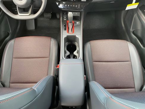 New 2026 Nissan Kicks SR w/ Cold Weather Package FWD image 16