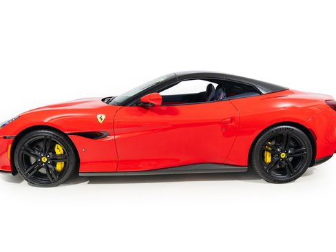 Used 2022 Ferrari Portofino M image 3