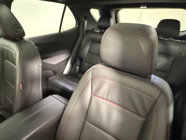 Used 2022 Chevrolet Equinox RS w/ RS Leather Package FWD image 34