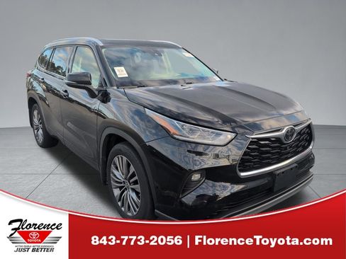 Used 2020 Toyota Highlander Platinum image 1