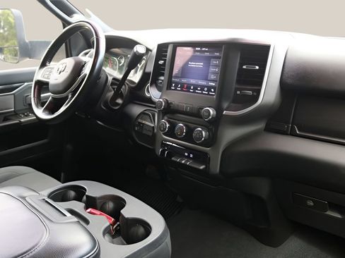 Certified 2021 RAM 2500 Big Horn w/ Level 1 Equipment Group AWD/4WD image 19