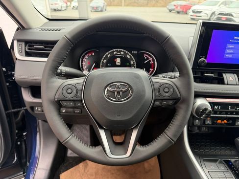 New 2025 Toyota RAV4 XLE image 8