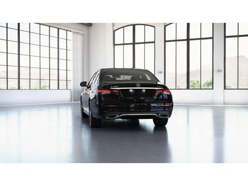 Certified 2023 Mercedes-Benz E 350 4MATIC Sedan image 27
