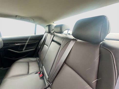 Used 2025 MAZDA MAZDA3 2.5 Turbo Sedan w/Premium Plus image 28