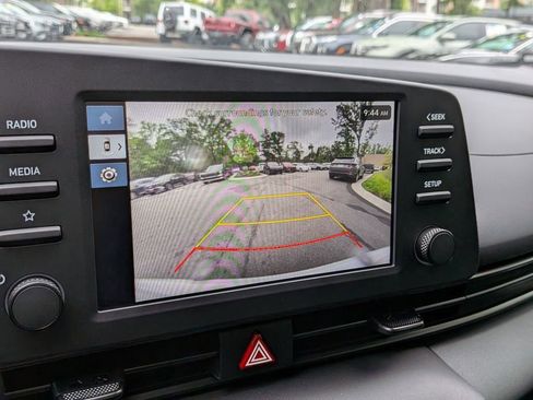 Used 2026 Hyundai Elantra Sport FWD image 18