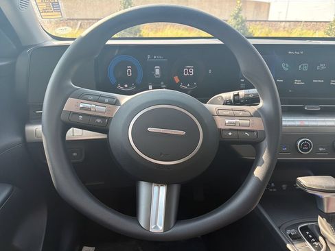 New 2026 Hyundai Kona SE FWD image 19