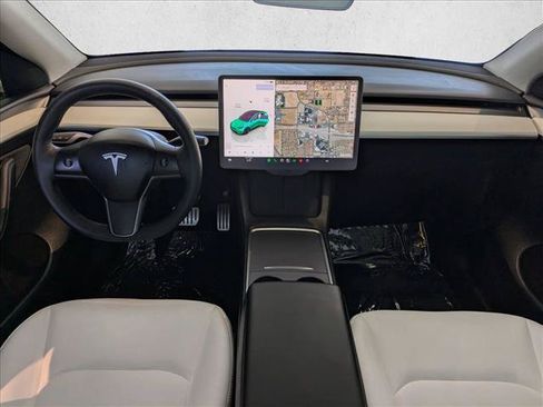 Used 2023 Tesla Model Y Performance AWD/4WD image 18