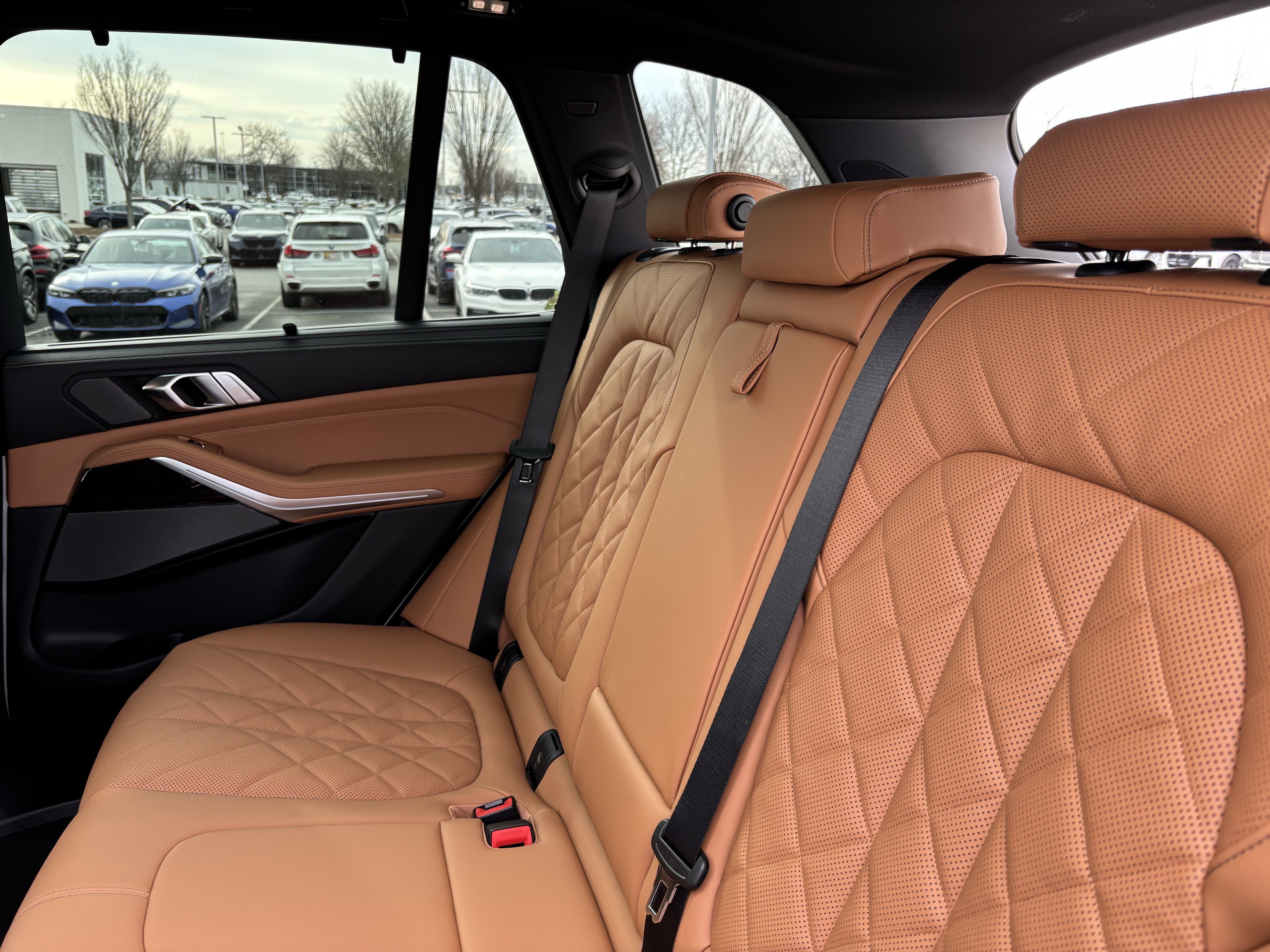 Certified 2026 BMW X5 xDrive50e w/ Executive Package AWD/4WD image 34