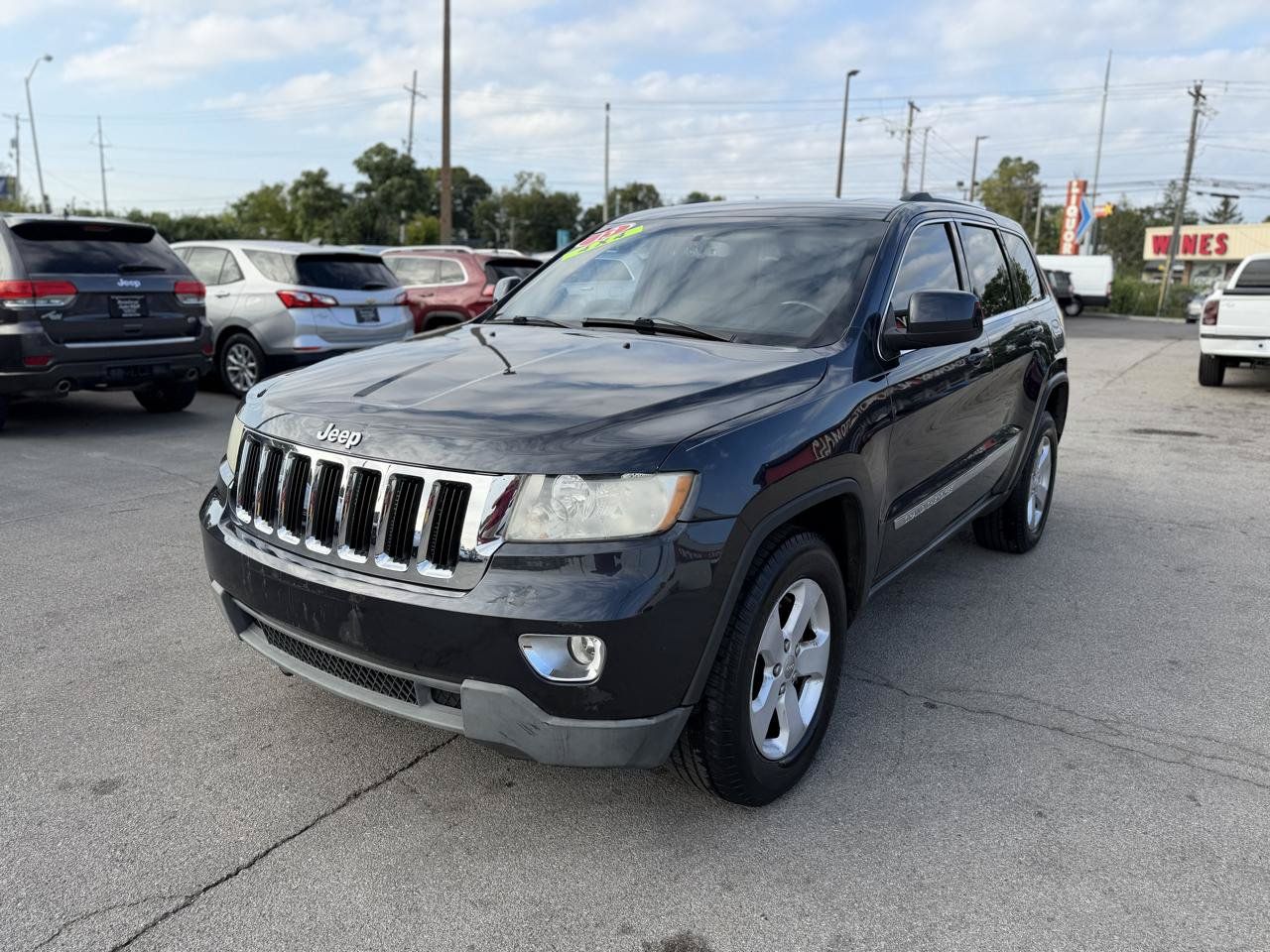 Used 2013 Jeep Grand Cherokee Laredo AWD/4WD image 7