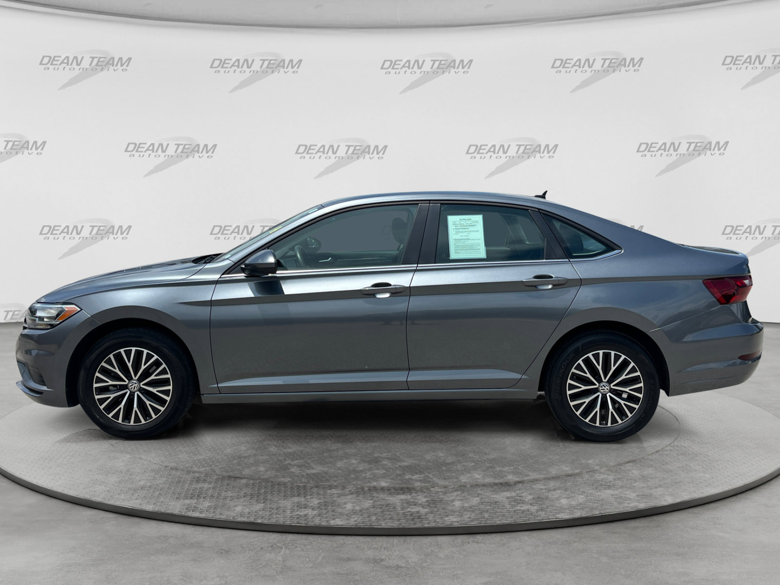 Used 2021 Volkswagen Jetta S w/ Driver Assistance Package FWD image 4