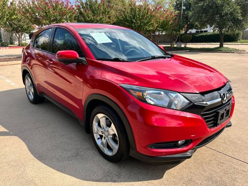 Used 2016 Honda HR-V EX image 3