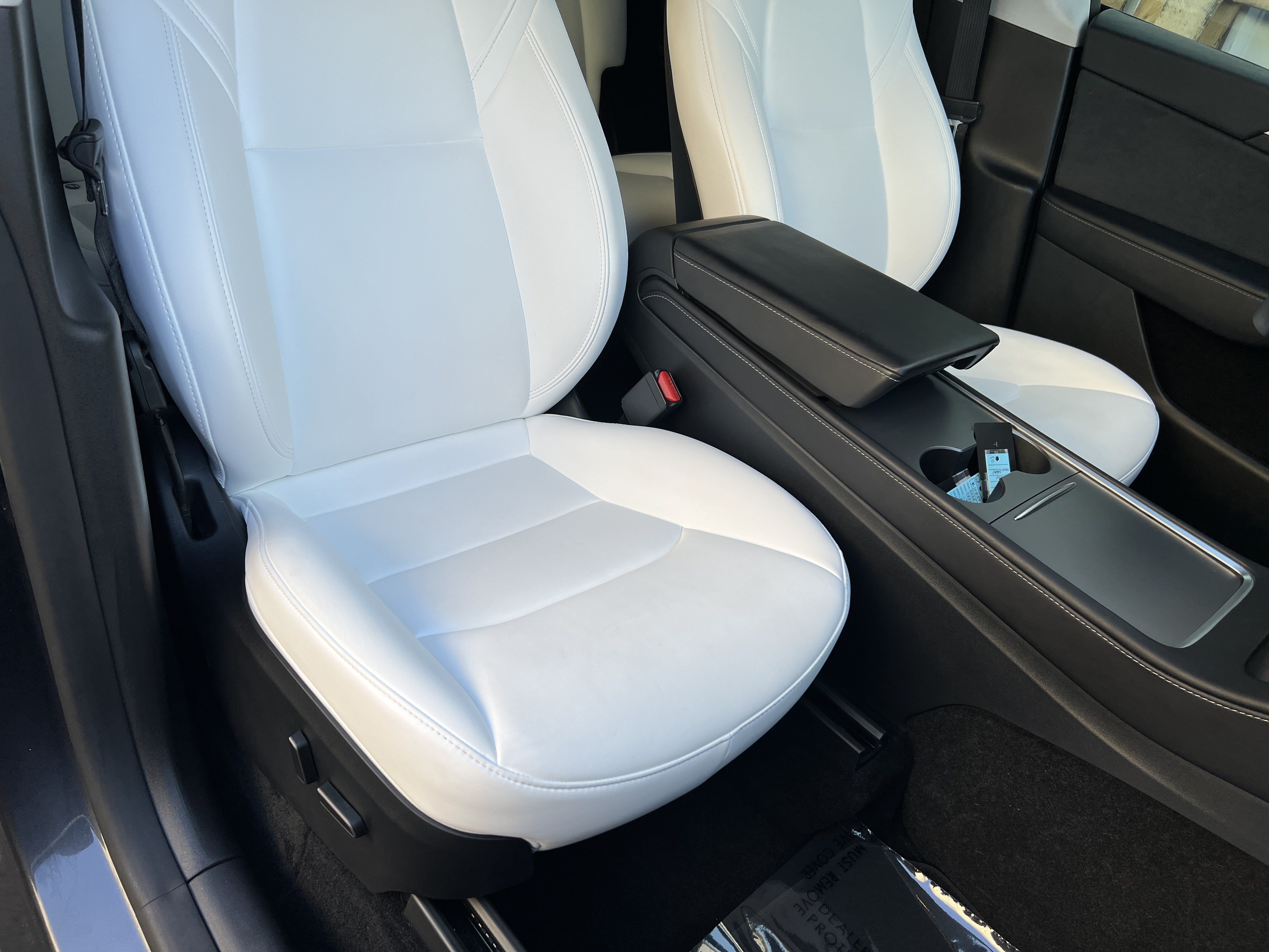 Used 2025 Tesla Model Y Performance AWD/4WD image 25