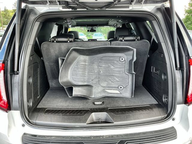 Used 2022 GMC Yukon SLT w/ SLT Premium Package AWD/4WD image 22