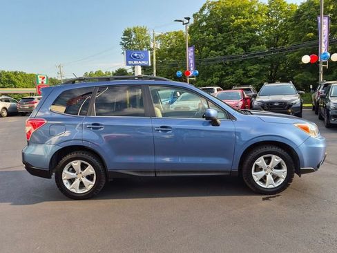 Used 2015 Subaru Forester 2.5i Limited AWD/4WD image 2