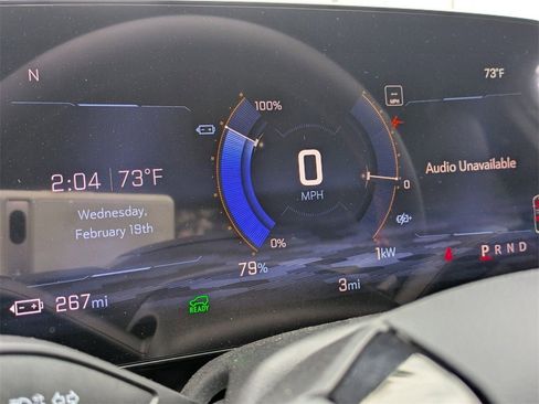 New 2025 Chevrolet Equinox EV RS image 31