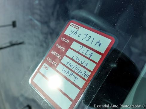 Used 2021 Chevrolet TrailBlazer LT w/ Convenience Package image 27