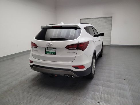 Used 2018 Hyundai Santa Fe Sport 2.0T FWD image 7