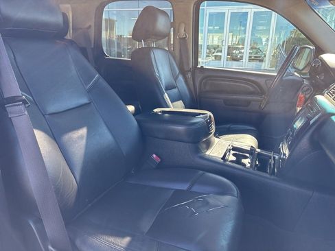 Used 2014 GMC Yukon Denali image 15