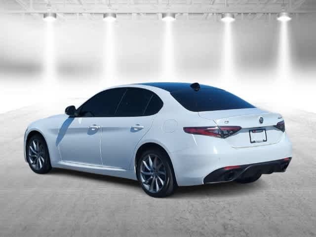Used 2025 Alfa Romeo Giulia AWD image 6