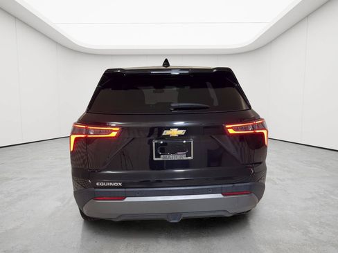 Used 2026 Chevrolet Equinox LT FWD image 31