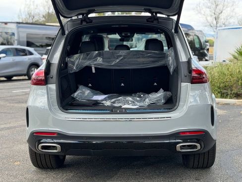 New 2026 Mercedes-Benz GLE 580 4MATIC image 13
