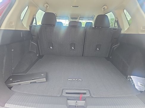 New 2026 Nissan Rogue SV image 34