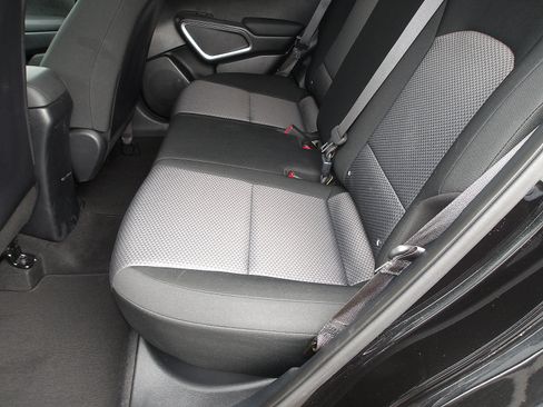 Used 2023 Kia Soul LX w/ Option Group 015 FWD image 11