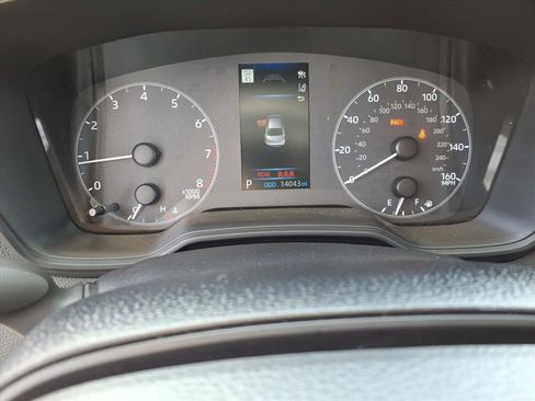 Certified 2025 Toyota Corolla LE FWD image 27