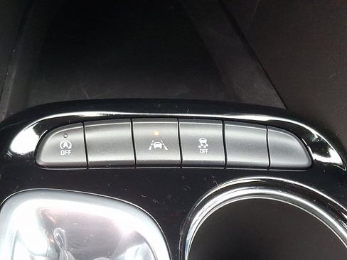 Used 2024 Buick Encore GX Preferred w/ Comfort Package image 26