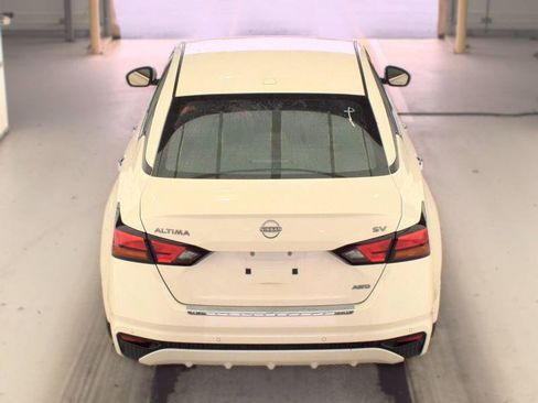 Used 2023 Nissan Altima 2.5 SV AWD/4WD image 4