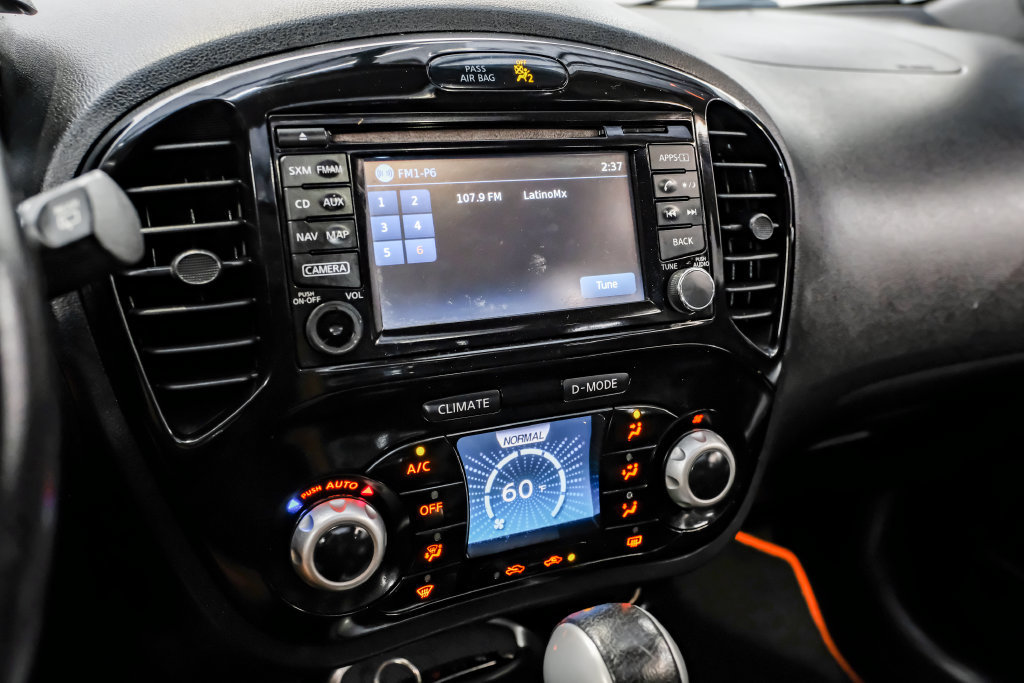 Used 2015 Nissan Juke SL AWD/4WD image 27
