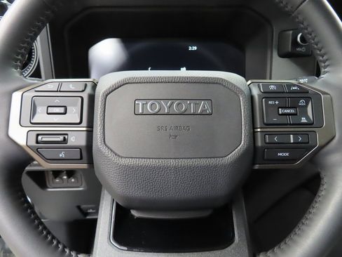 Used 2024 Toyota Land Cruiser image 52