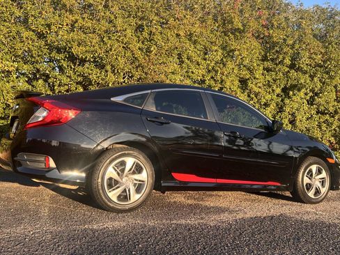 Used 2020 Honda Civic LX image 7