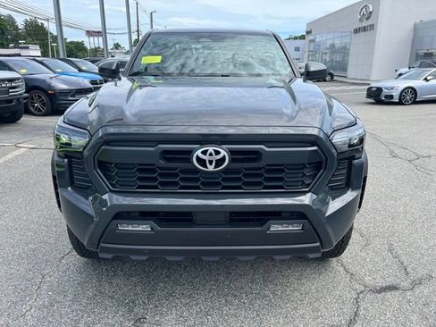 Used 2024 Toyota Tacoma 4x4 Double Cab image 8