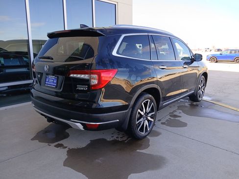 Used 2020 Honda Pilot Touring image 7