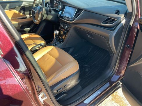 Used 2017 Buick Encore Essence image 38