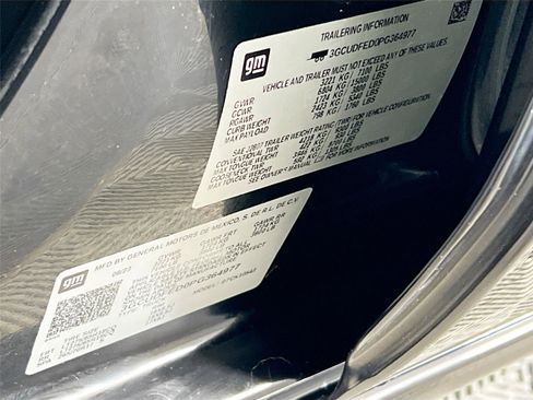 Used 2023 Chevrolet Silverado 1500 LT Trail Boss w/ Convenience Package II image 31