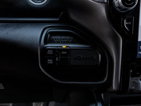 Used 2023 RAM 3500 Laramie AWD/4WD image 23