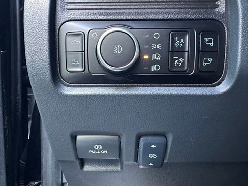 Certified 2025 Ford F250 Platinum AWD/4WD image 28