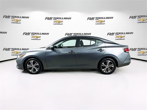 Used 2023 Nissan Sentra SV image 4