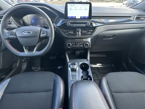Used 2025 Ford Escape ST-Line image 24